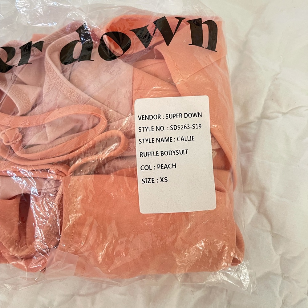 Callie Ruffle Bodysuit Superdown - Picture 8 of 9